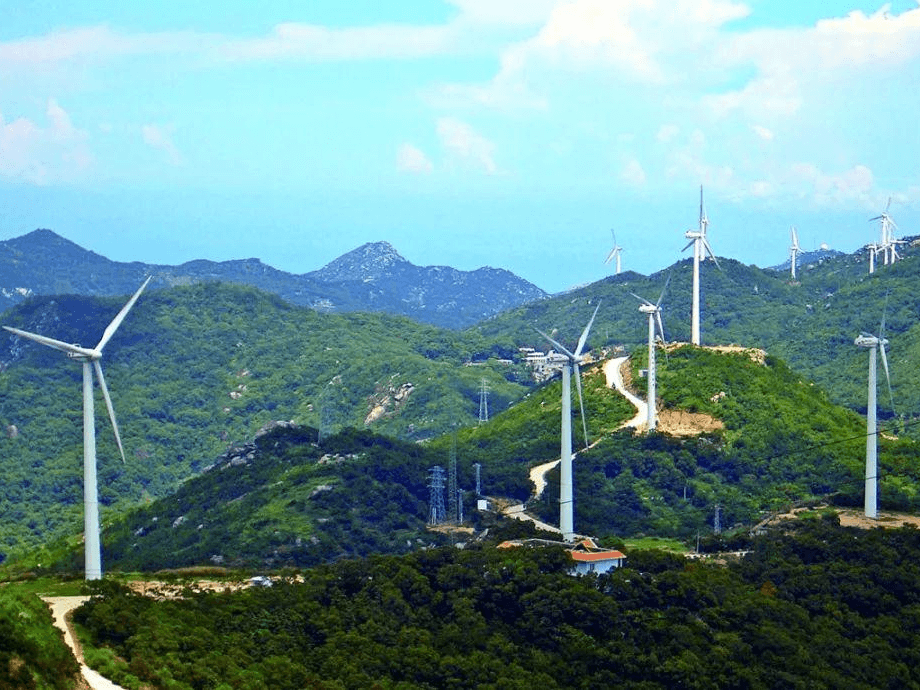 اليابان تتعهد بتقديم 10 مليارات دولار لدعم انتقال الطاقة في آسيا