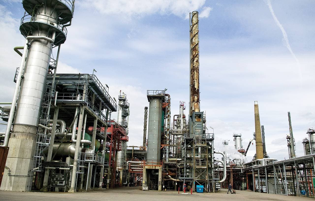 "ناسا" تصنع التاريخ من خلال عملية سير نسائية في الفضاء