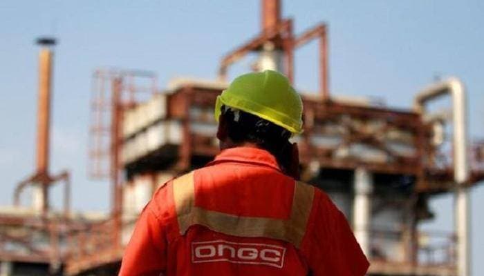 تمديد اتفاق "أوبك +" الخاص بالإنتاج يساعد على توقع أسعار النفط.