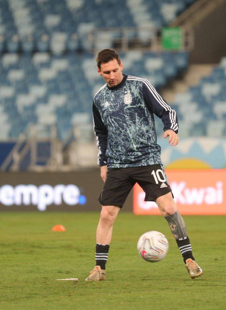 ميسي خلال تدريب الأرجنتين.