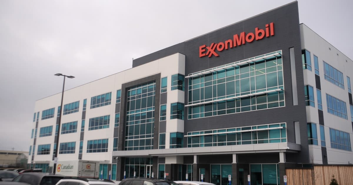 مسؤولة جديدة في شركة "إكسون موبيل" تسعى نحو مصادر متجددة للطاقة