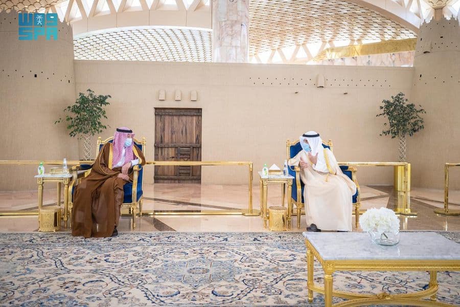وزير الخارجية الكويتي يصل الرياض