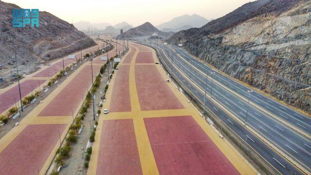 طريق المشاة في المشاعر المقدسة .. معايير وتقنيات عالمية