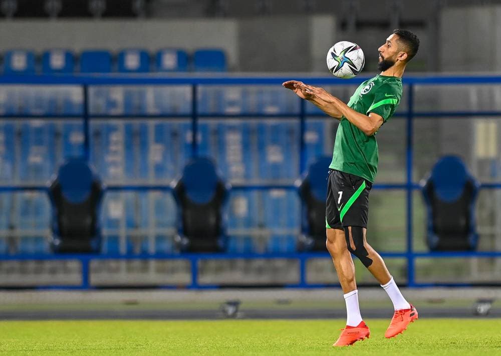 الفرج بعد مشاركته في تدريب الأولمبي أمس.