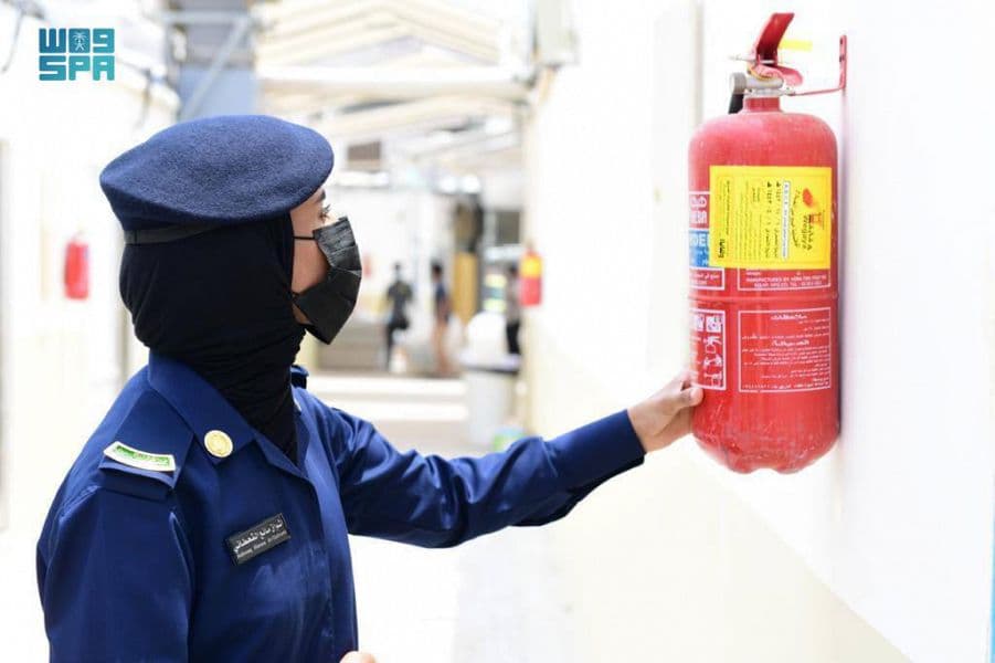 المشاركات النسائية تسجل حضورها في تنظيم الحج