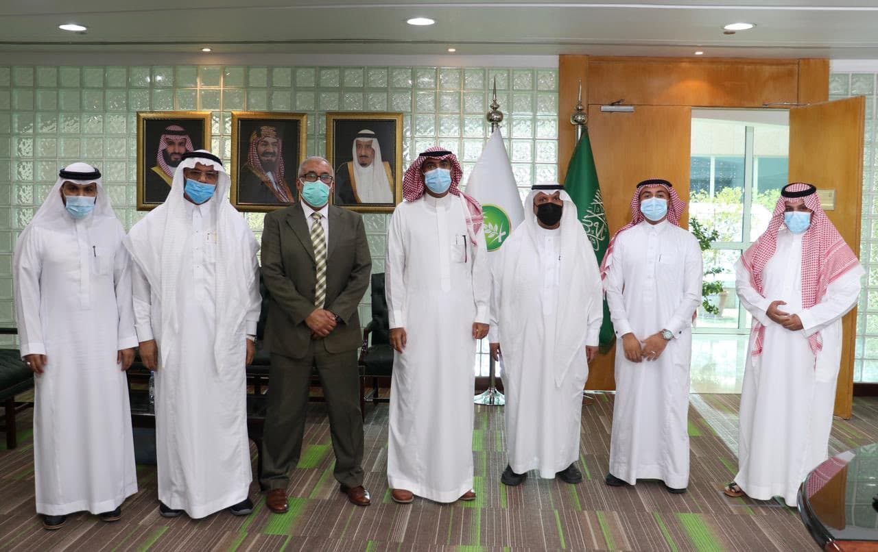 توقيع عقد لتمويل مصنع إنتاج الجلاتين والكبسولات الطبية في مكة