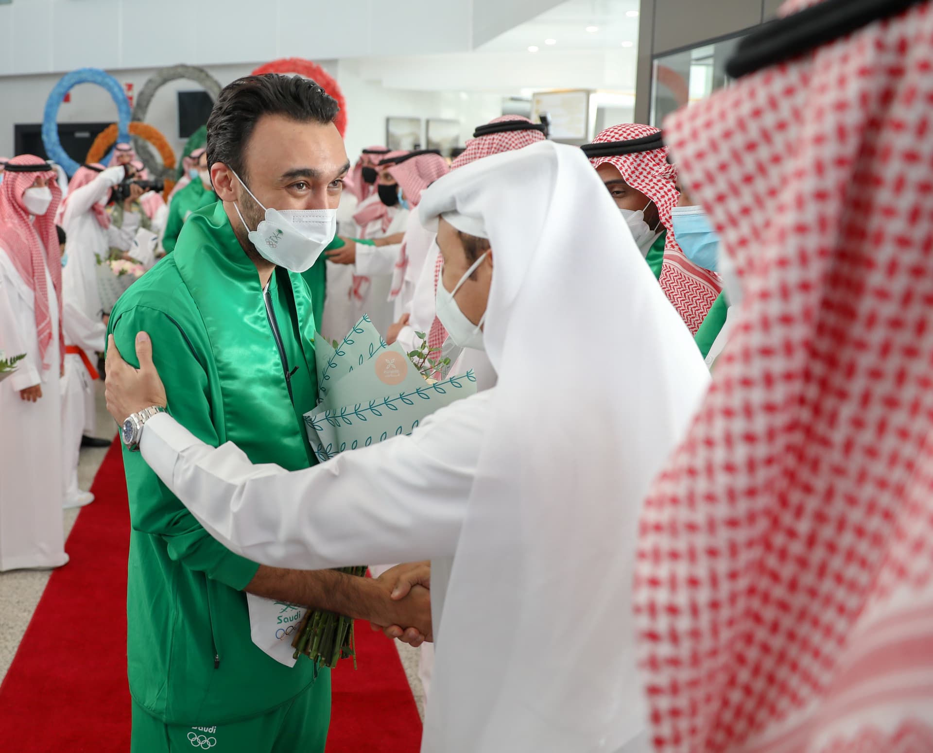 بممر شرفي واستقبال رسمي .. جدة تحتفي بالفيصل والبطل حامدي