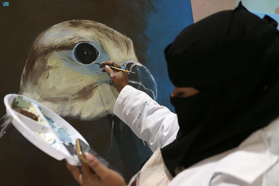 الصيد بالصقور.. إرث وتقليد تاريخي يحتفي به معرض الصقور والصيد السعودي الدولي