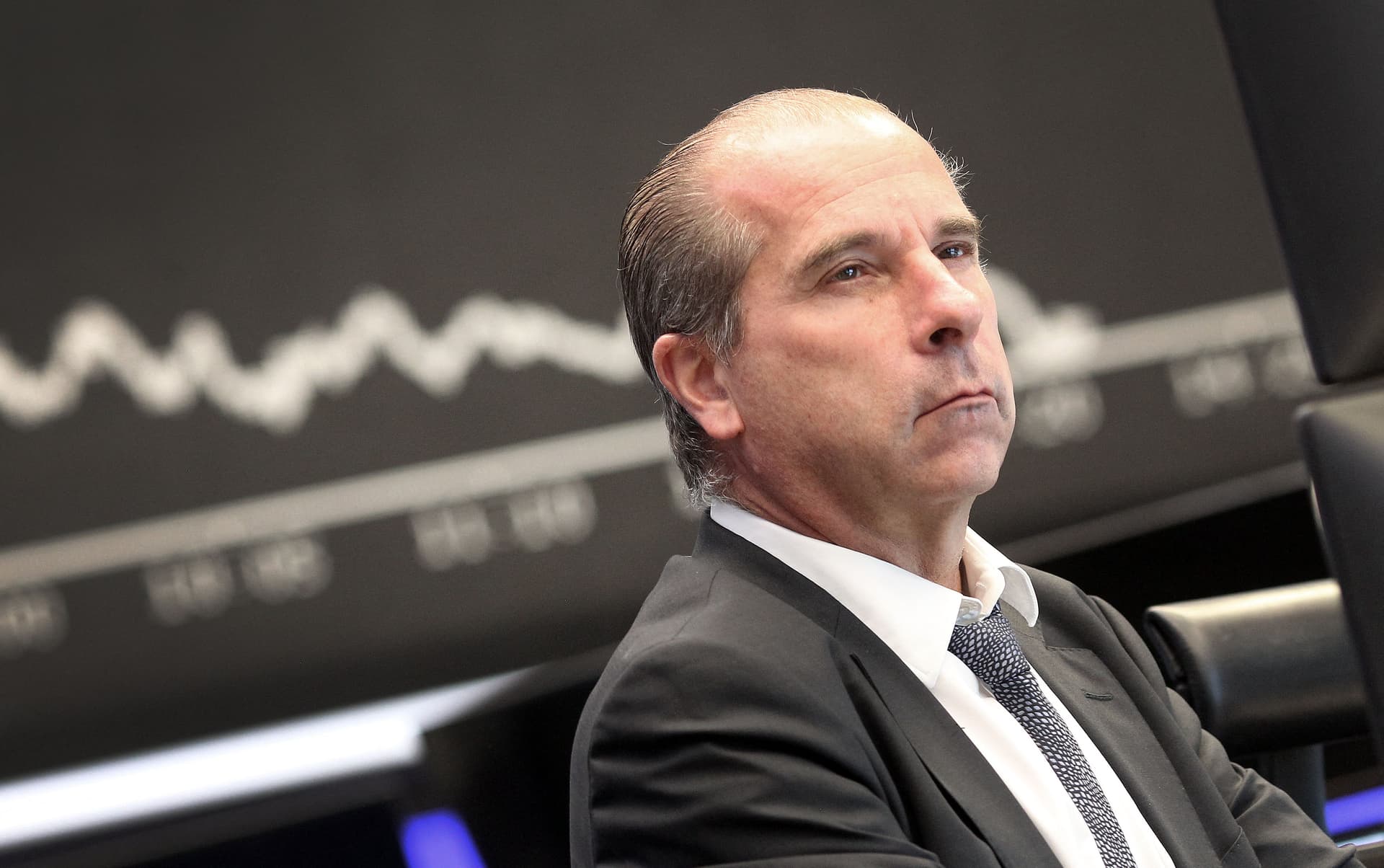 أزمة "إيفرغراند" تدفع الأسواق العالمية للمنطقة الحمراء 