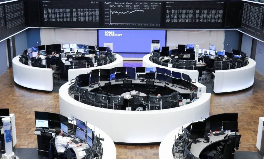 أسهم أوروبا تواصل خسائرها متأثرة من احتمالات ارتفاع التضخم وتباطؤ النمو