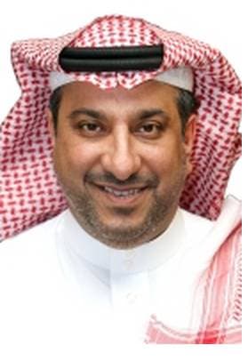 عادل العيسى