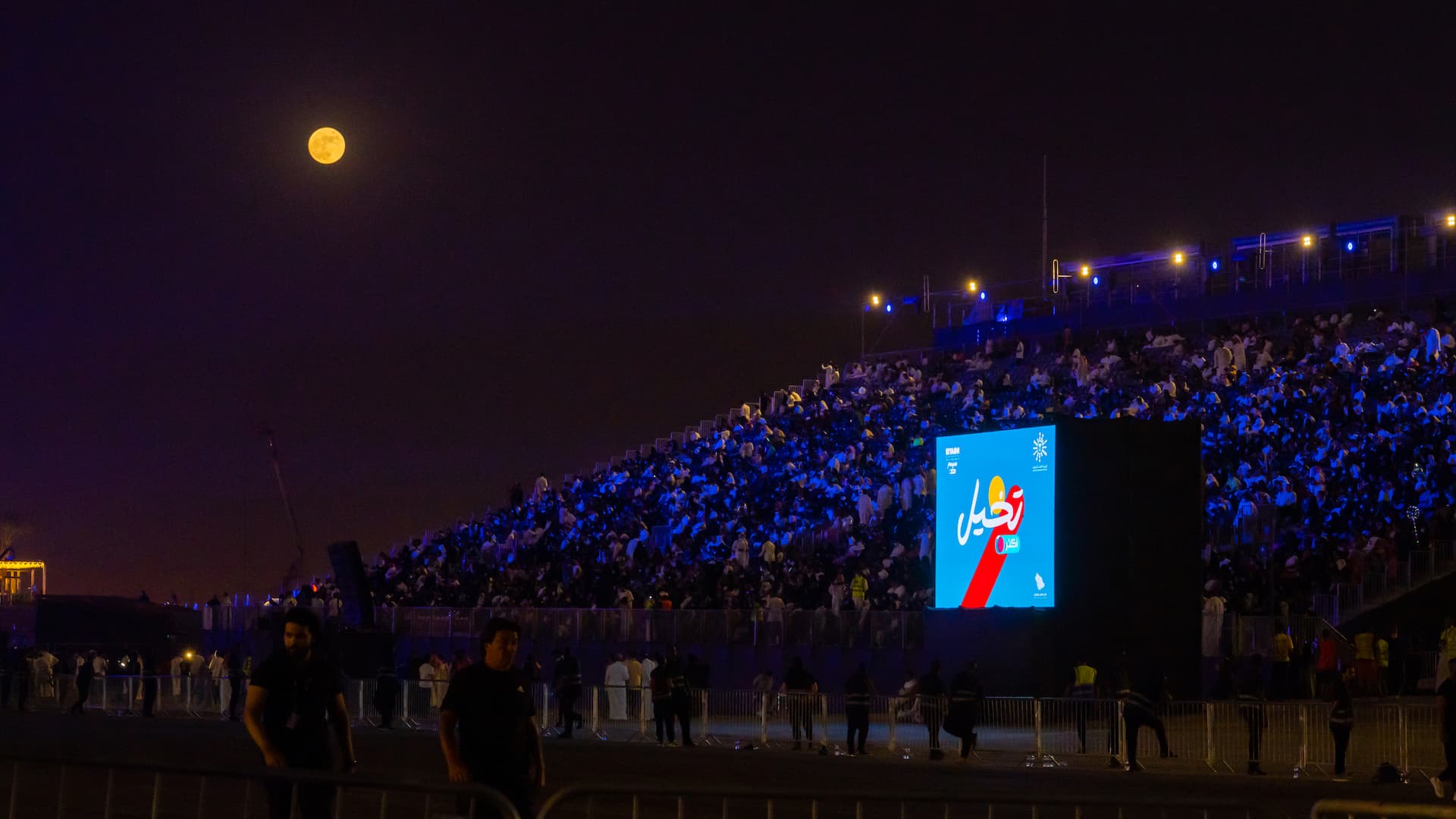 موسم الرياض..750 ألف شخص يحضرون ليلة من الخيال 