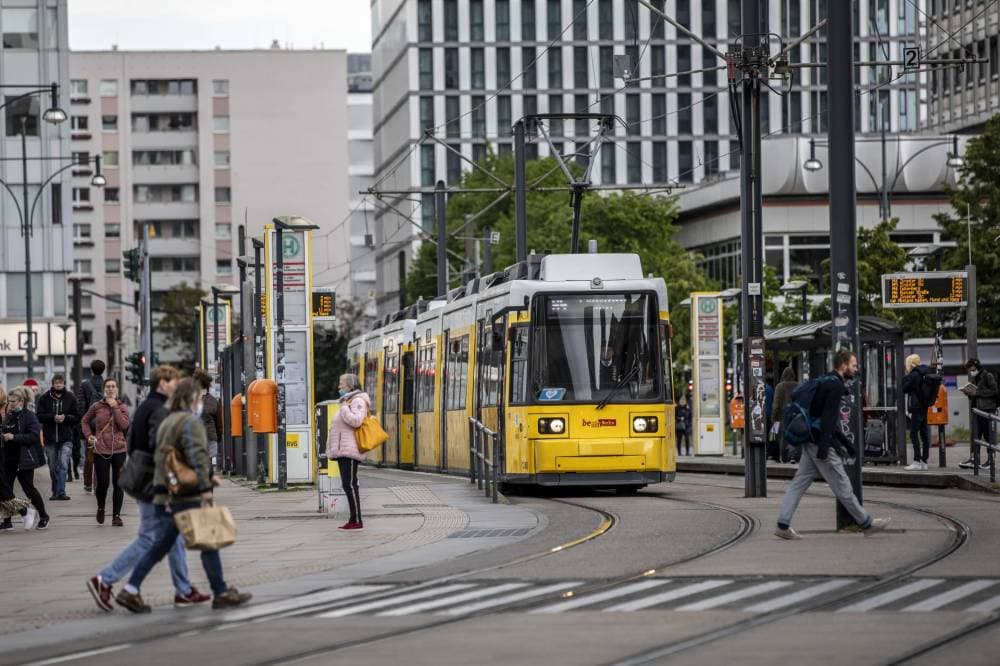 الارتفاع الحاد الحالي في مستوى الأسعار إجمالا يرجع إلى إجراءات اتخذت لمرة واحدة.