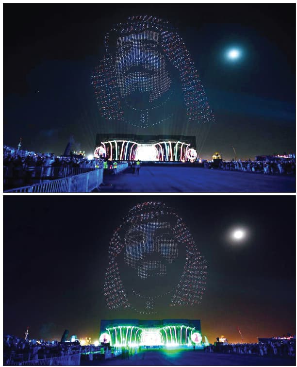 شكلت طائرات الدرون صورتين للملك سلمان وولي العهد الأمير محمد بن سلمان في سماء العاصمة الرياض، خلال إطلاق » موسم الرياض 2021 « في نسخته الثانية البارحة.