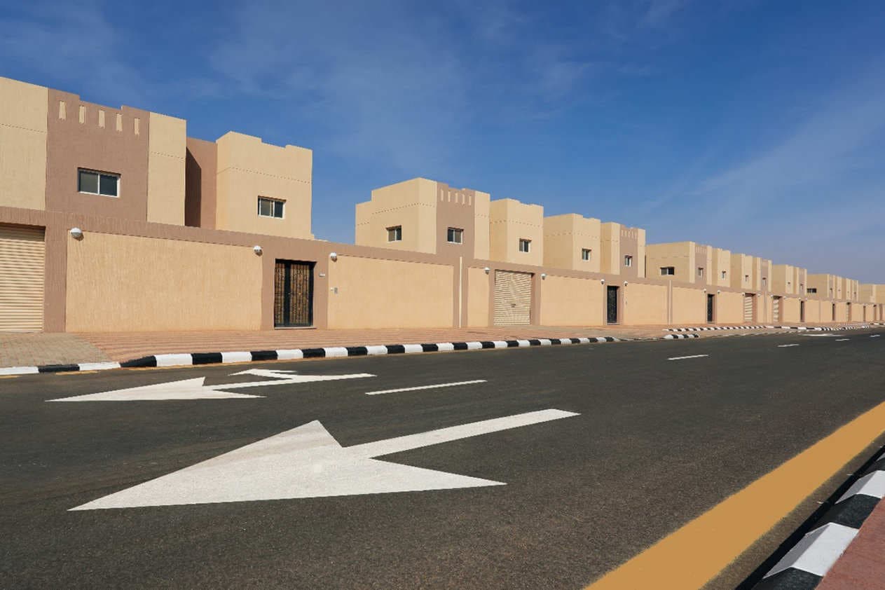 الأراضي البيضاء : صرف 8.2 مليون ريال من الإيرادات لمشروع إسكان حائل