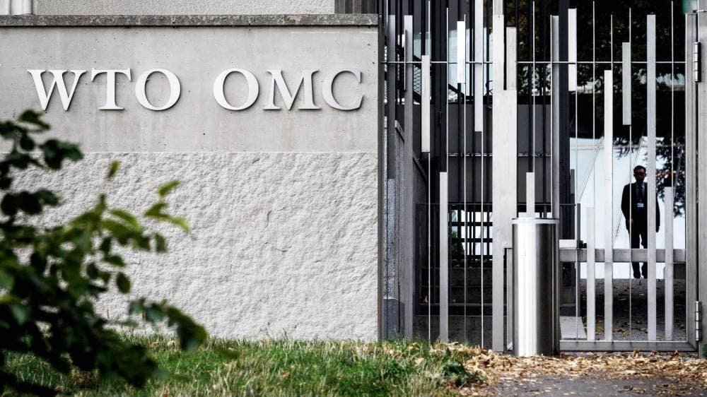 تحاول منظمة التجارة من معالجة التحولين في الاقتصاد العالمي، الرقمنة وإزالة الكربون.