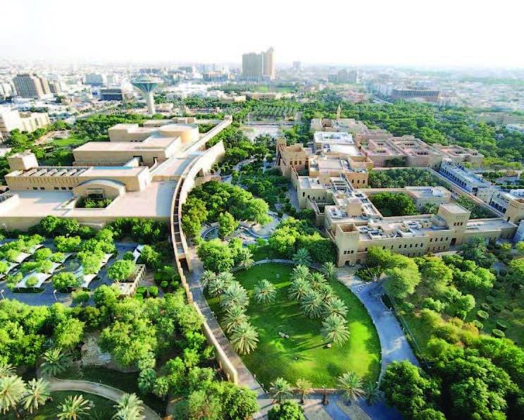 أبيات شعرية وقصائد .. وصفة طبية لعلاج المرضى