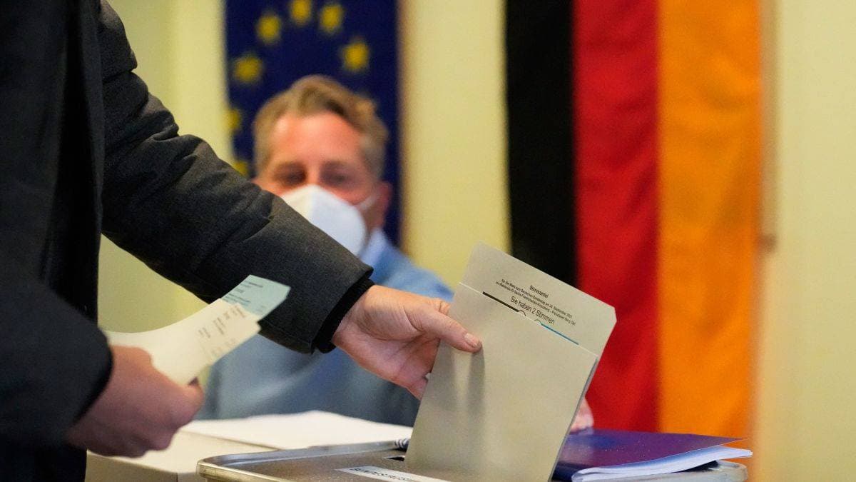 لعبت قضايا العدالة الاجتماعية فضلا عن الاقتصاد والعمل دورا مهما في توجيه الناخبين.