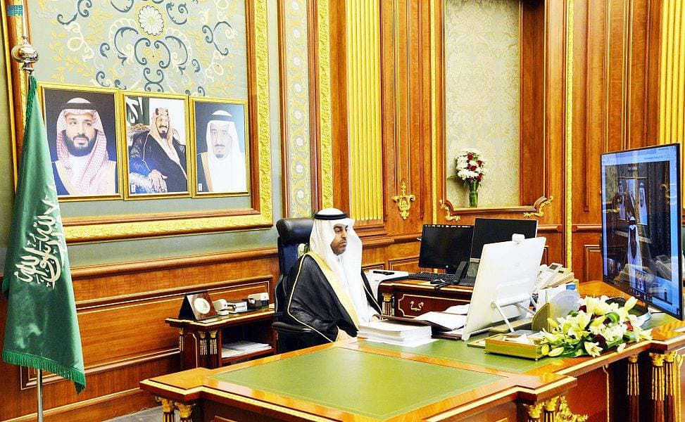 جانب من الجلسة العادية لمجلس الشورى التي عقدها أمس عبر الاتصال المرئي. "واس"