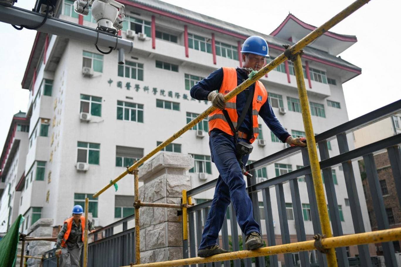 تراجع مؤشر مديري المشتريات لقطاع التصنيع في الصين إلى 49.2 في أكتوبر.