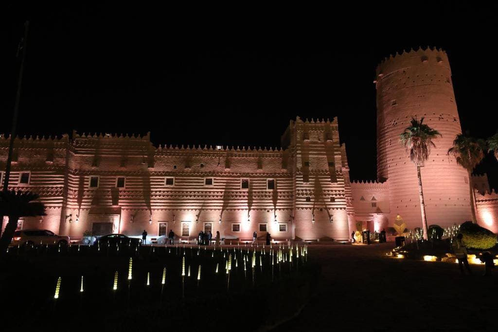 "القرية التراثية" جاءت من مفهوم التراث النجدي السعودي.