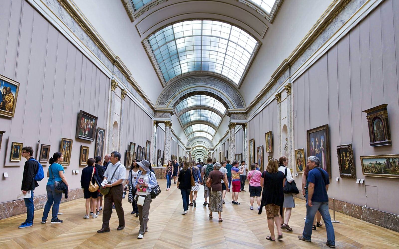 أدخلت تكنولوجيا "إن إف تي" للتوثيق الرقمي تغييرات عميقة في سوق الفنون والثقافة.