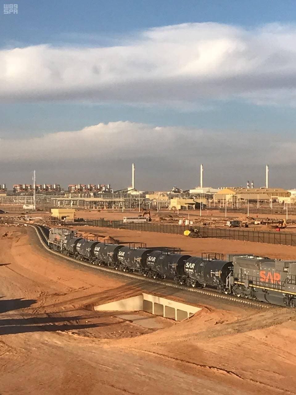 مشروعات وعد الشمال تسهم في توفير مصدر دخل للمواطنين.