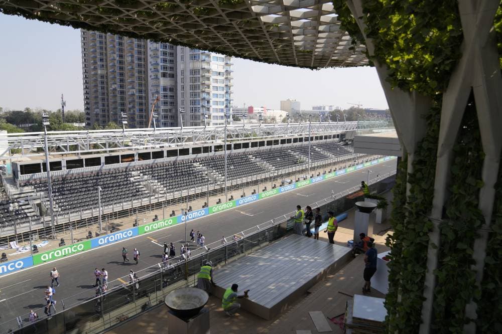 حلبة جدة .. الأسرع بـ 250 كيلومترا في الساعة