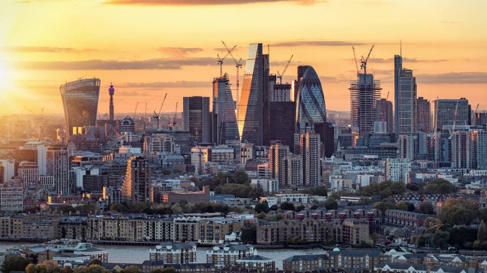 الحي المالي في لندن فشل إلى حد كبير أيضا في المشاركة في الانتعاش العالمي الذي بدأ عام 2015.