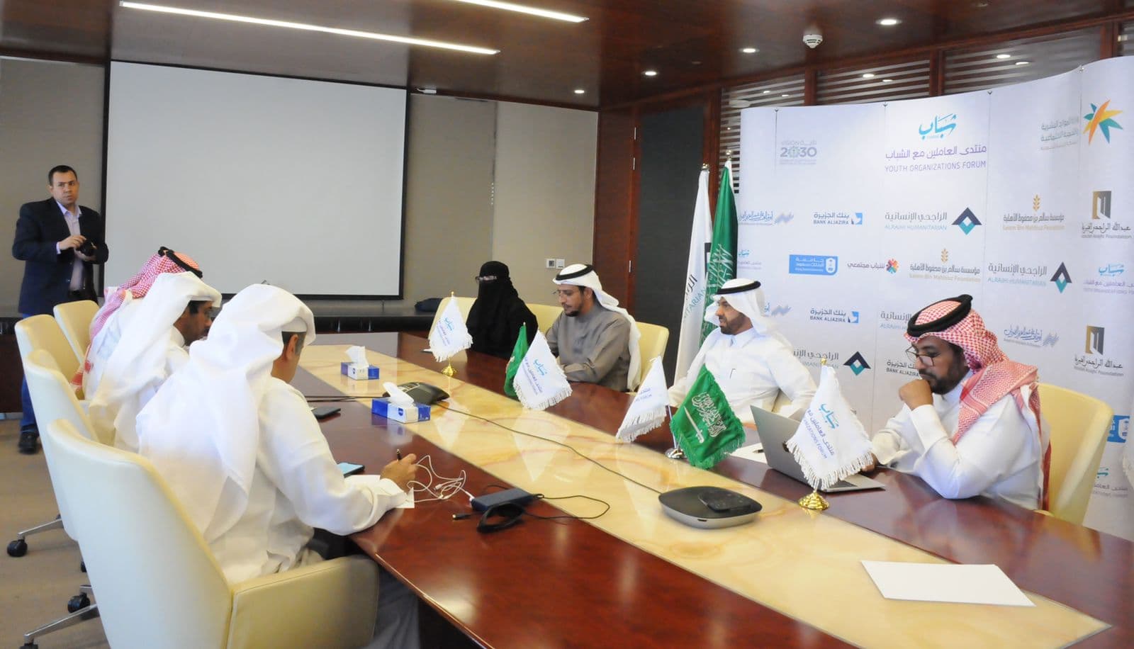 منتدى العاملين مع الشباب يطرح مبادرات قابلة للتطبيق في القطاع الشبابي