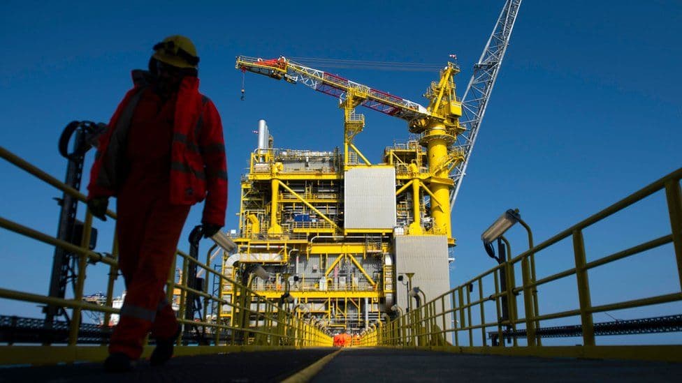 النفط يتراجع بفعل جني الأرباح .. "برنت" قرب 88 دولارا والأمريكي عند 86.9 دولار