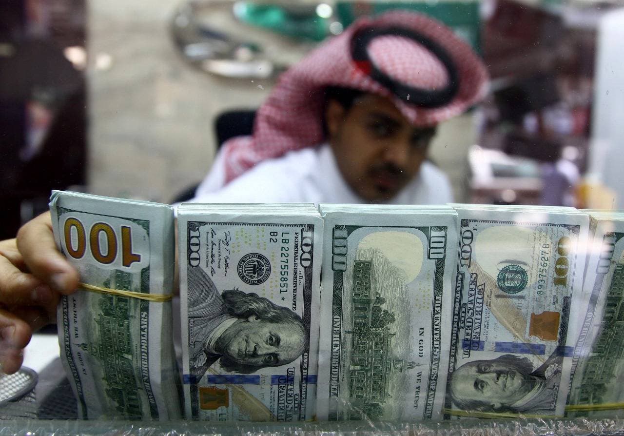 التوجه نحو اقتراض ما يقارب 43 مليار ريال لسداد مستحقات أصل الدين.