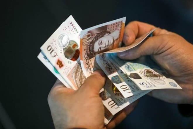 الاسترليني يقفز لأعلى مستوى في شهرين .. وتوقعات بزيادة أسعار الفائدة البريطانية
