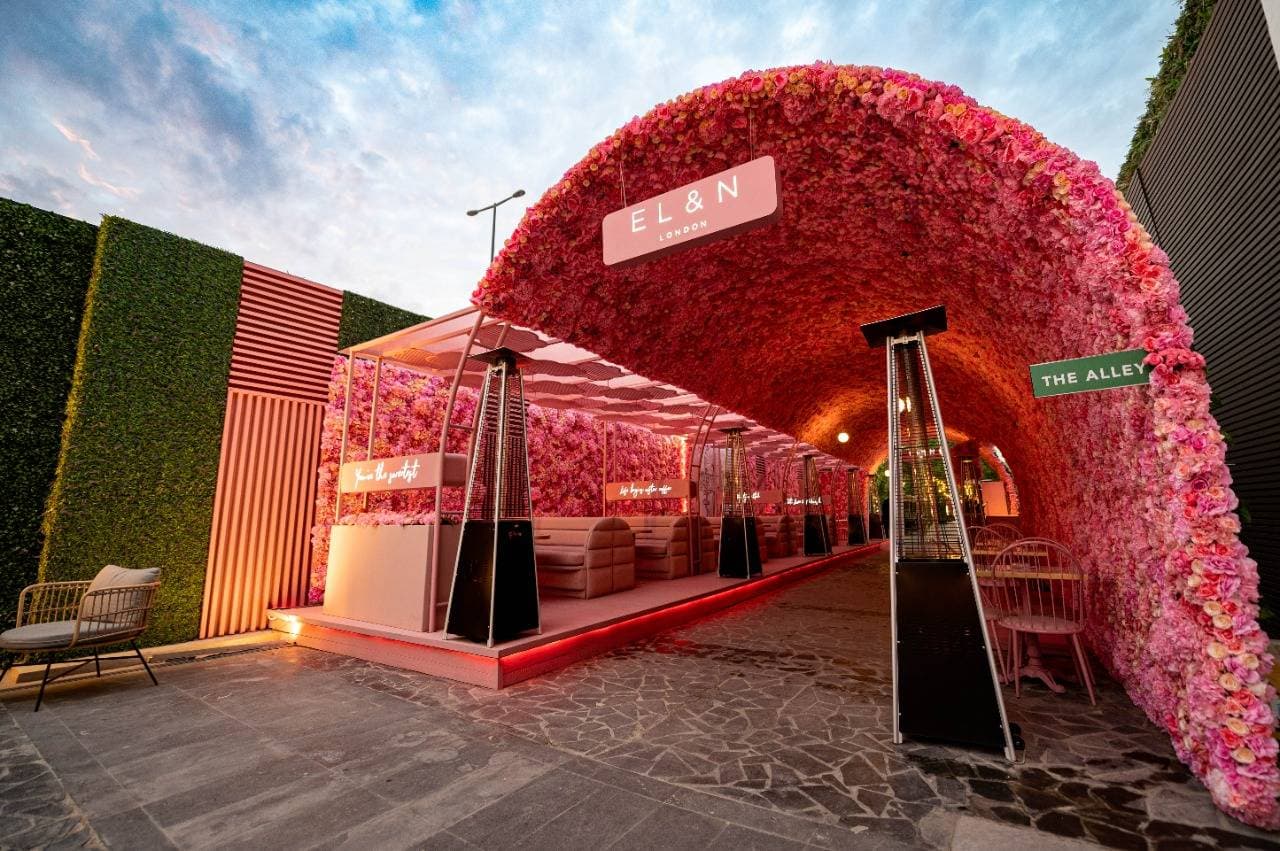 يضيف شارع "ذا آلي"  أبعادًا جديدةً في تنوع أساليب الطهي. 