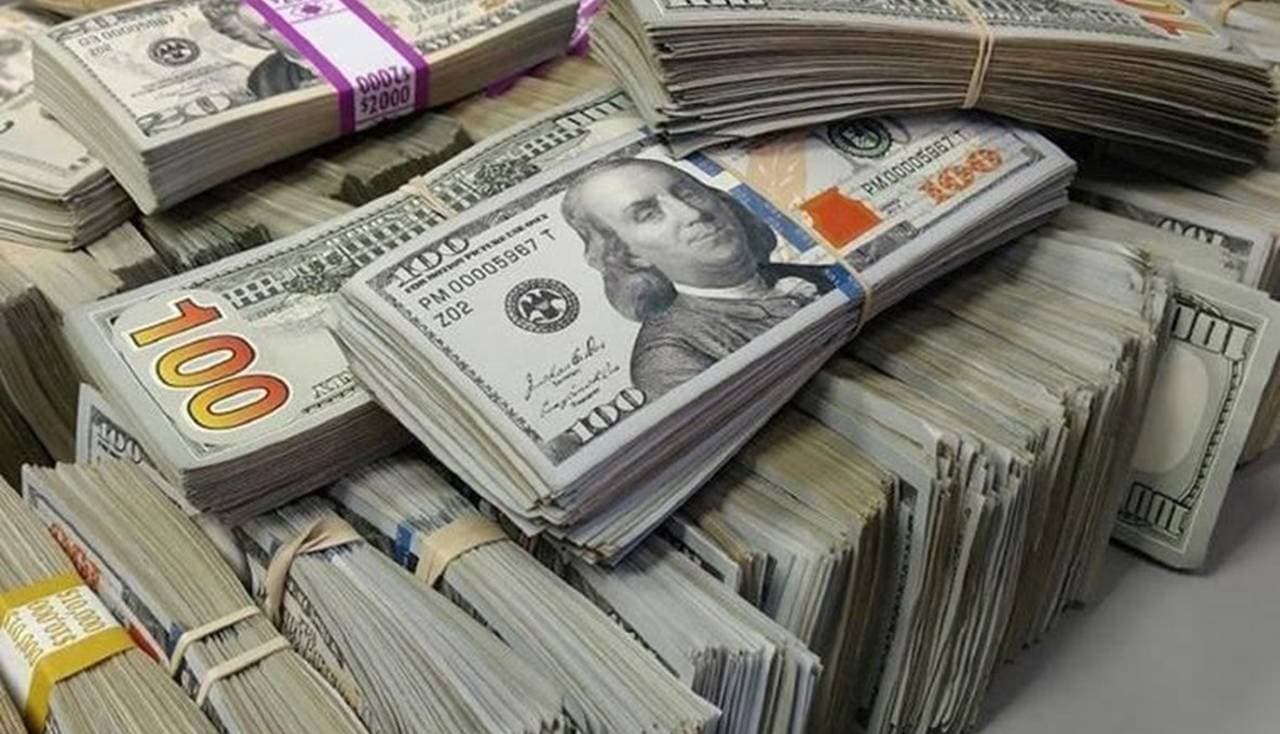 مؤشر الدولار الذي يقيس سعره أمام ست عملات استقر عند 95.747.