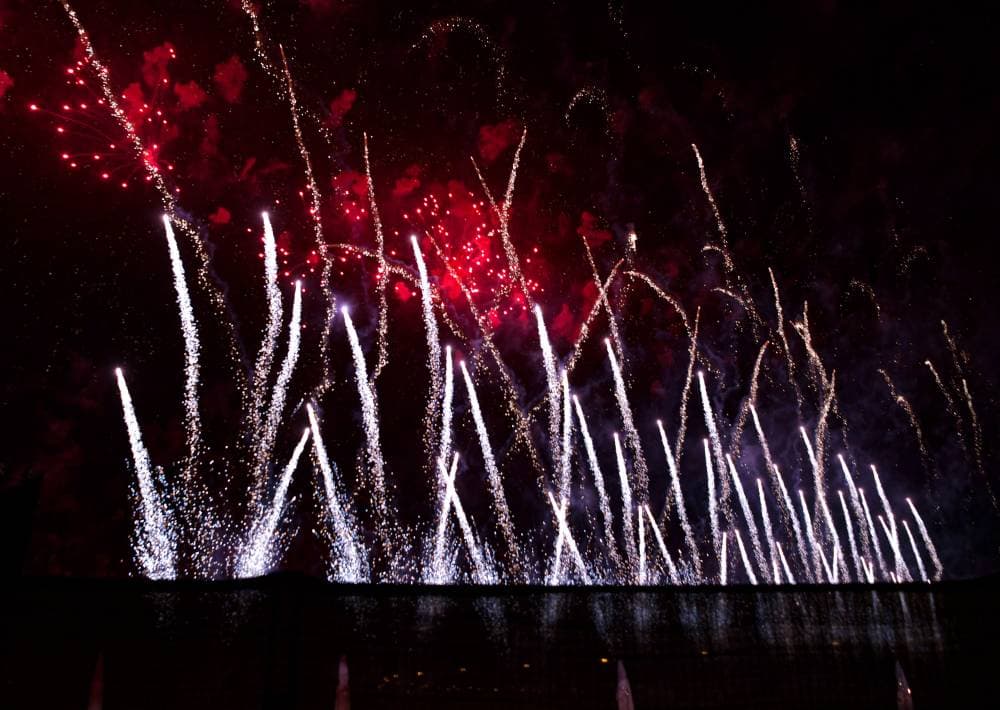 وسط مخاوف من زيادة إصابات كورونا .. أسعار النفط تمحو المكاسب وتتجه لخسارة أسبوعية