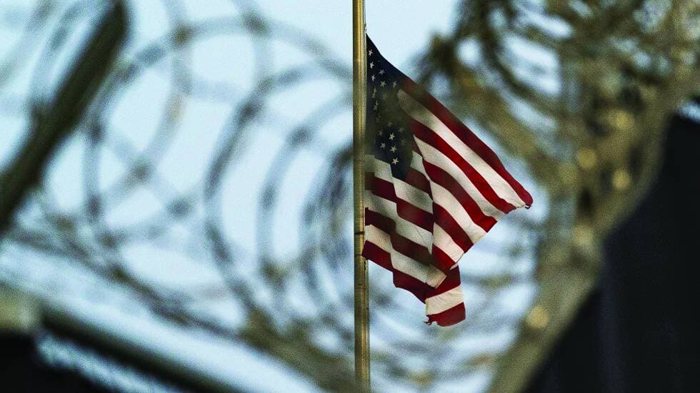 توقعات بانتعاش الاقتصاد الإماراتي في النصف الثاني من العام الجاري