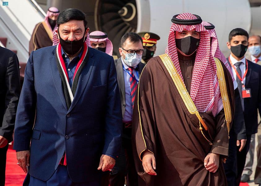 رئيس وزراء باكستان يستقبل  وزير الداخلية 