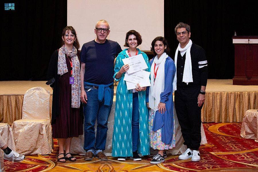 جانب من أعضاء اللجنة.