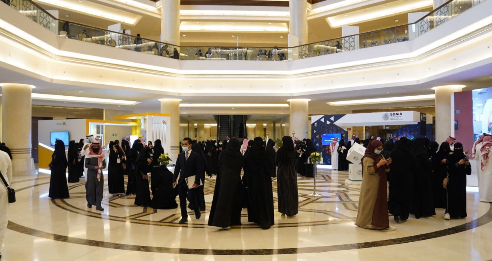 بأكثر من 20 ألف زائر.. جامعة الأميرة نورة بنت عبدالرحمن تختتم يوم المهنة 2022