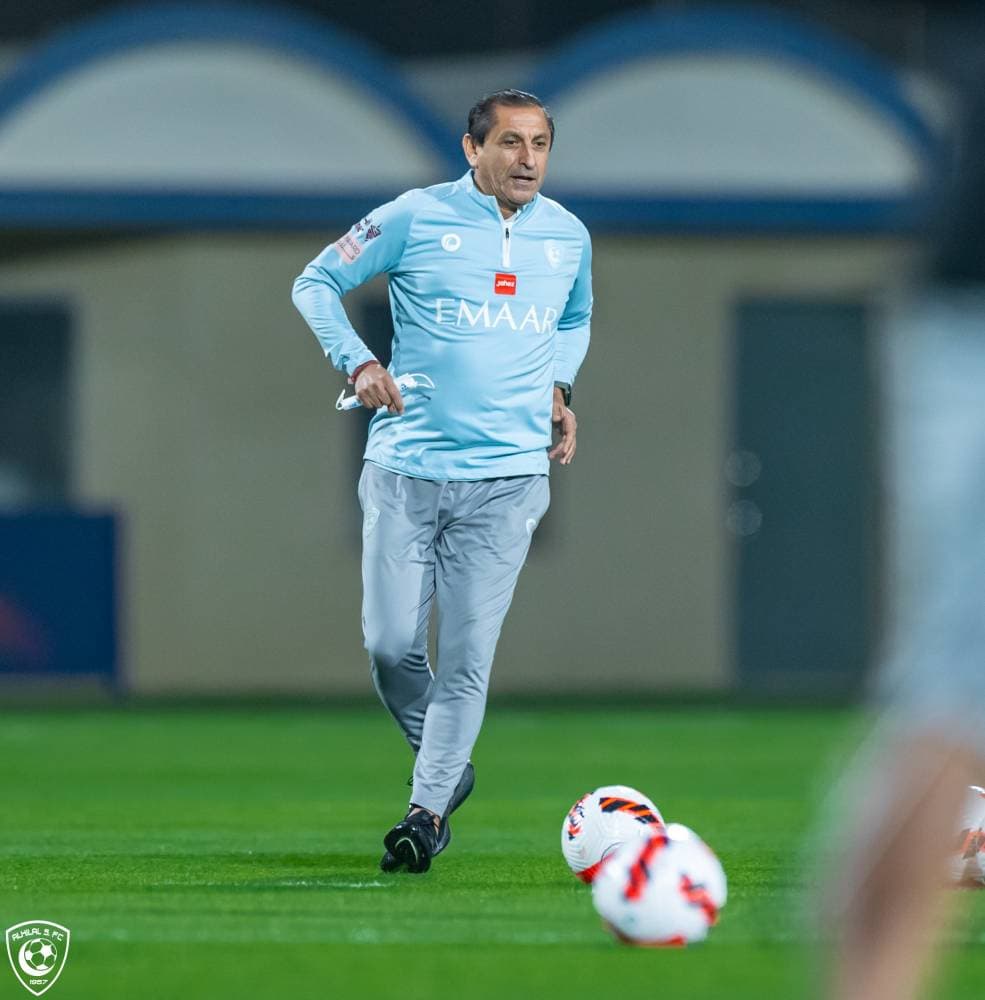 دياز خلال تدريب الهلال أمس. «مركز الهلال الإعلامي»