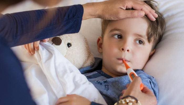 دخل 1147 طفلا للمستشفى بسبب كورونا في هونج كونج.