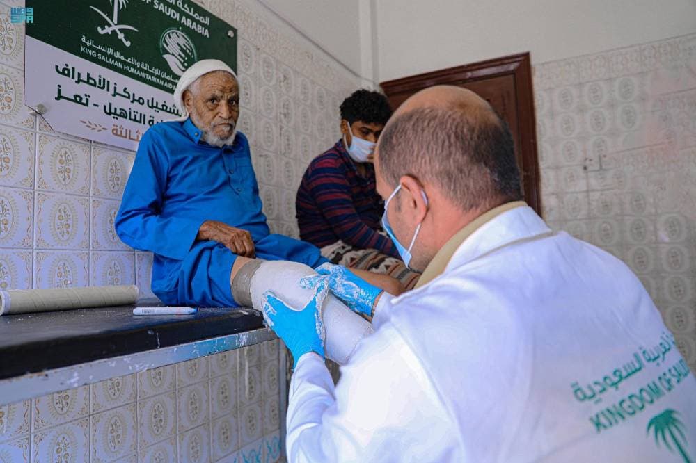 498 مستفيدا من خدمات مركز الأطراف الصناعية في تعز خلال شهر فبراير الماضي. "واس"