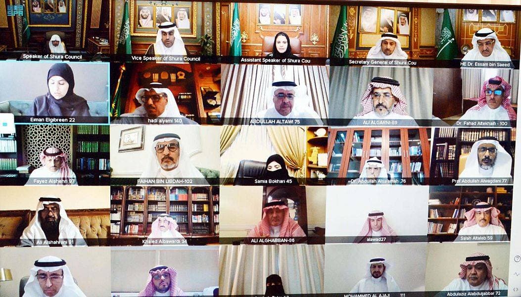 جانب من جلسة مجلس الشورى التي عقدها عبر الاتصال المرئي أمس. "واس"