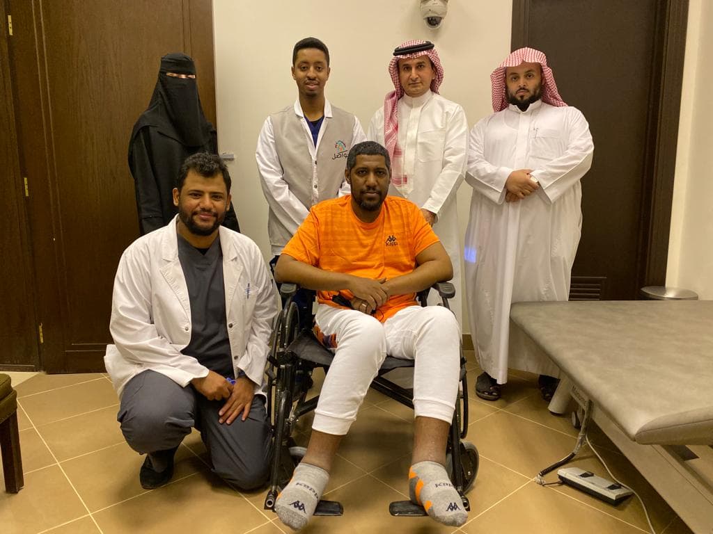 حارس الأخضر المونديالي ونادي الشباب المستفيد الثالث من خدمات "تواصل"