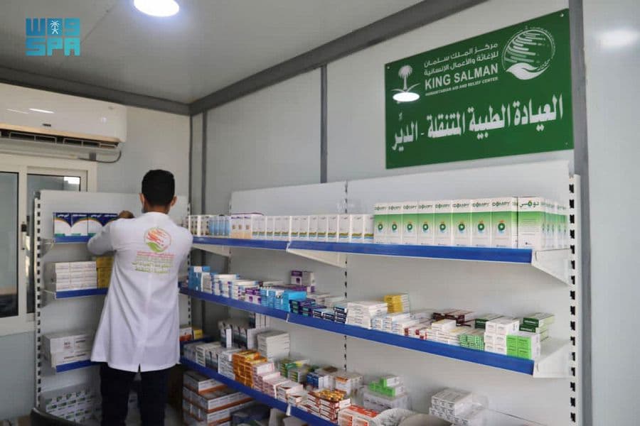 العيادة الطبية المتنقلة لمركز الملك سلمان للإغاثة في عزلة الدير بحجة تقدم خدماتها لـ 732 مستفيداً خلال أسبوع