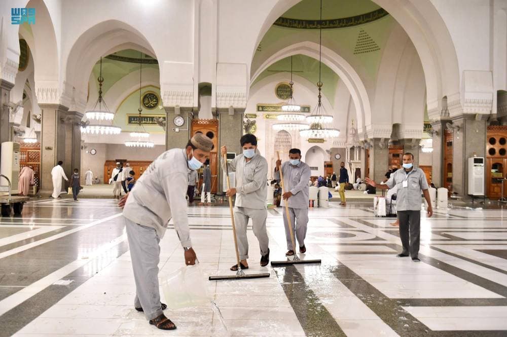 تهيئة مسجد قبا لإستقبال 15 ألف مصلي يوميا. "واس"