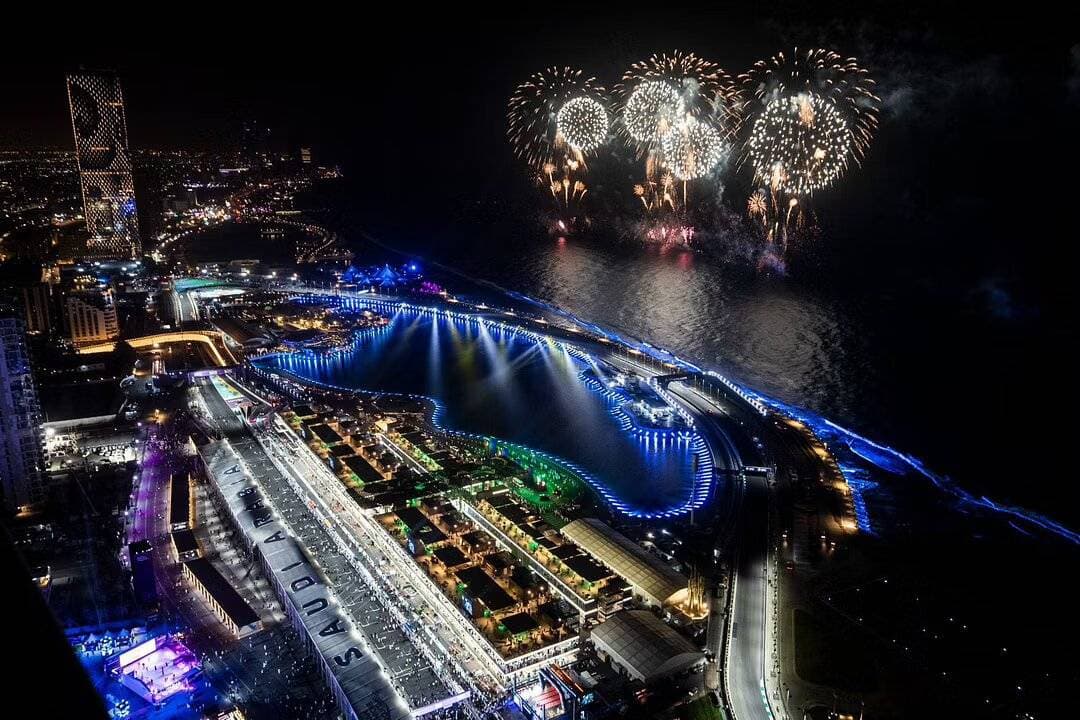 جدة تملك مكانة تاريخية وحضارية وتراثية.