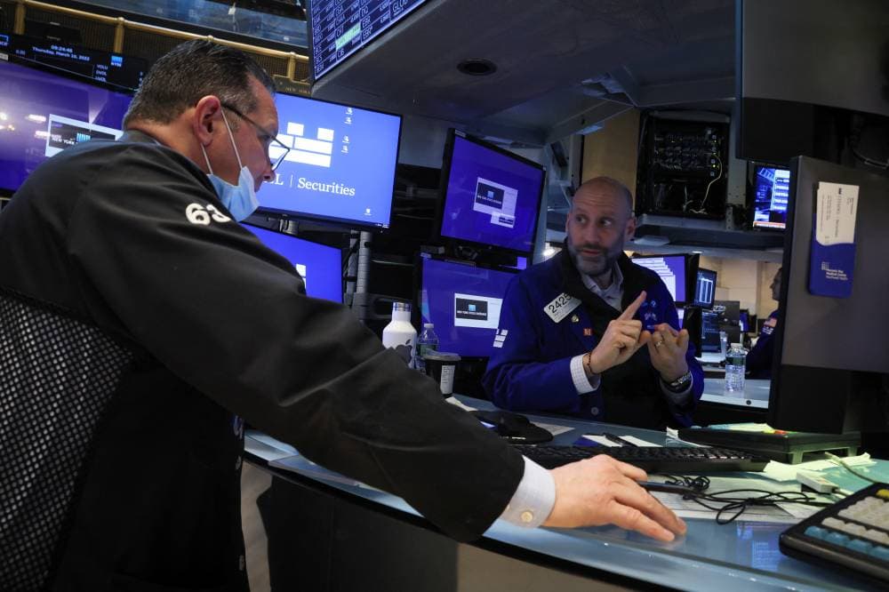 السعودية: تسجيل 1573 إصابة جديدة بفيروس كورونا و1890 حالة تعافي و21 حالة وفاة