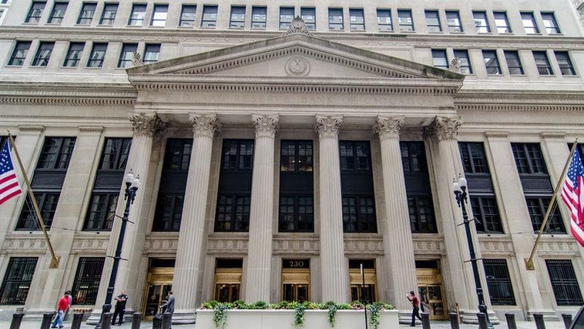 رفع أمريكا لمعدل الفائدة يزيد الضغط على اقتصاد هونغ كونغ